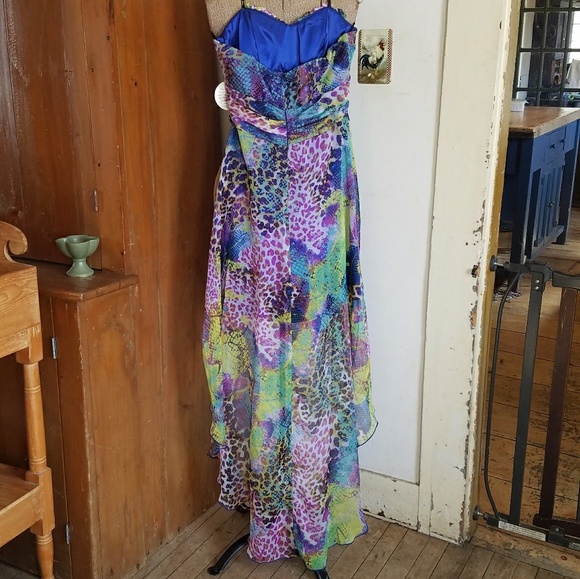 Strapless Prom Dress - Picture 3 of 5